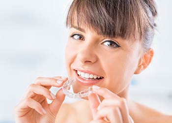 Need To Know How To Clean Invisalign Braces Correctly?