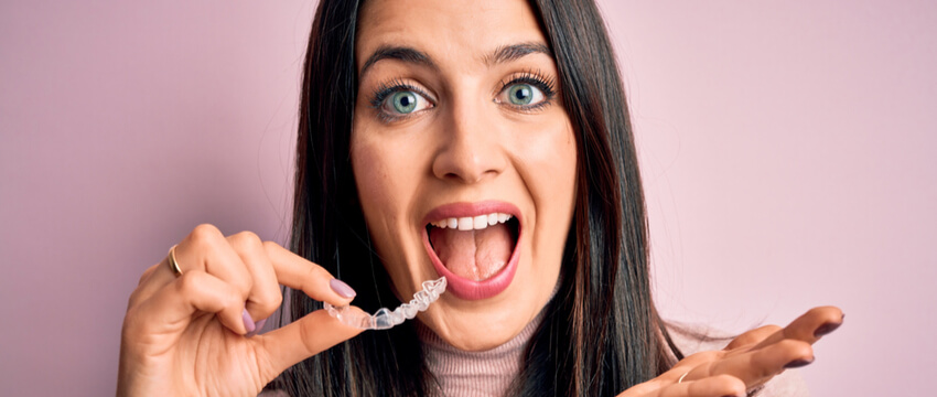 Clear Aligner vs Braces – 4 Key Benefits of Clear Aligners