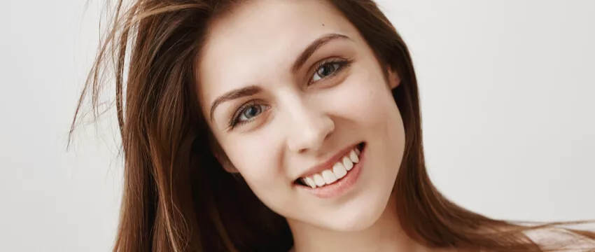 Best Teeth Whitening For Sensitive Teeth – A Helpful Guide
